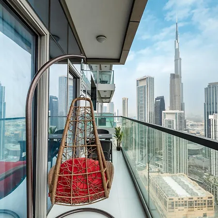 Ferienwohnung Aliving Luxe 2Br With Burj Khalifa View Infinity Pool Midtown-4704 Dubai Exterior foto